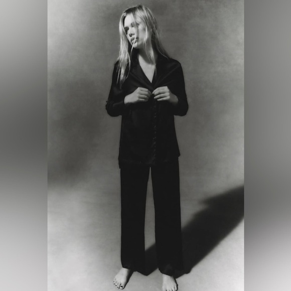 100%Silk button down shirt black - Picture 3 of 7